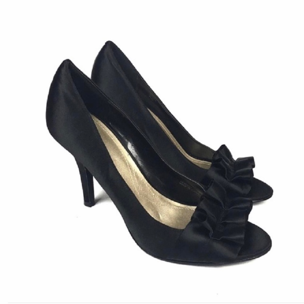 Tahari Black Sloan Satin Ruffle Peep Toe Pumps
